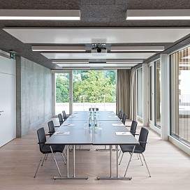 Kettenbrucke Saal 2 mit Terrasse Seminar2