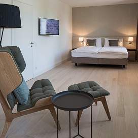 Kettenbrucke Suite